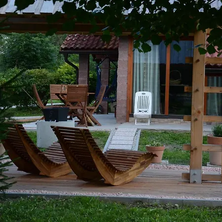 Studio Alpika Lodge Luce