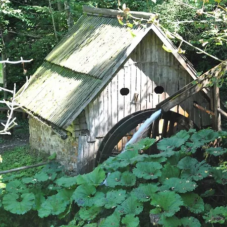 Studio Alpika Lodge *