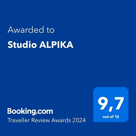 Studio Alpika Lodge